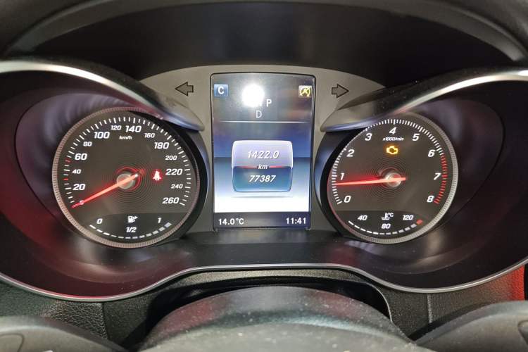 Used Mercedes-Benz GLC Coupe 2018 GLC 200 4MATIC Coupe SUV Instrument Cluster