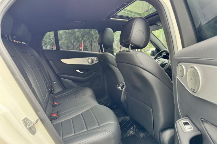 Used Mercedes-Benz GLC Coupe 2018 GLC 200 4MATIC Coupe SUV Interior 6
