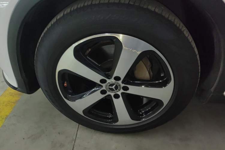 Used Mercedes-Benz GLC Coupe 2018 GLC 200 4MATIC Coupe SUV Left Front Wheel Hub