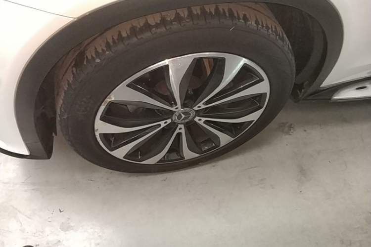 Used Mercedes-Benz GLC Coupe 2018 GLC 260 4MATIC Coupe SUV Left Front Wheel Hub