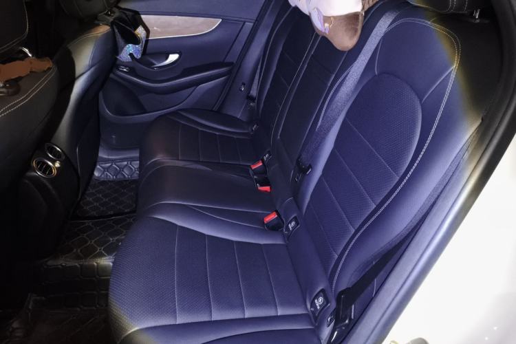 Used Mercedes-Benz GLC Coupe 2018 GLC 260 4MATIC Coupe SUV Left Rear Seat