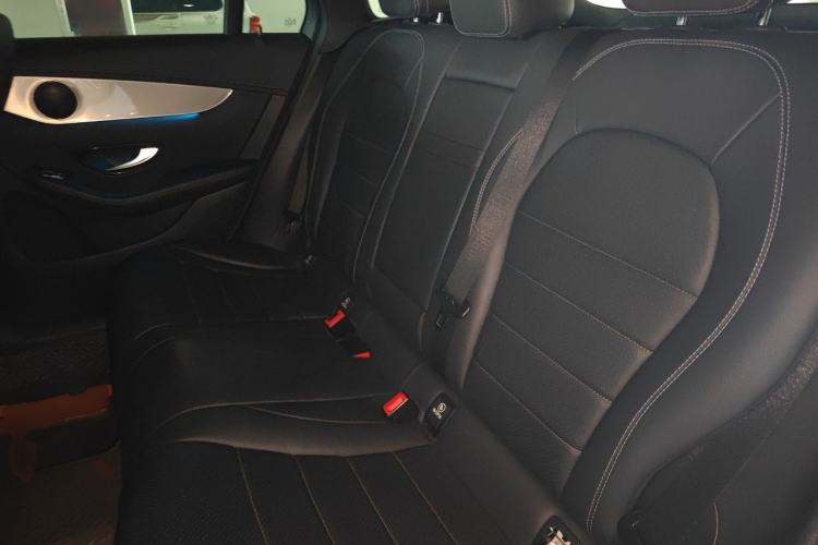 Used Mercedes-Benz GLC Coupe 2018 GLC 200 4MATIC Coupe SUV Left Rear Seat