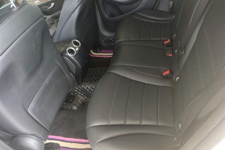 Used Mercedes-Benz GLC Coupe 2018 GLC 260 4MATIC Coupe SUV Left Rear Seat