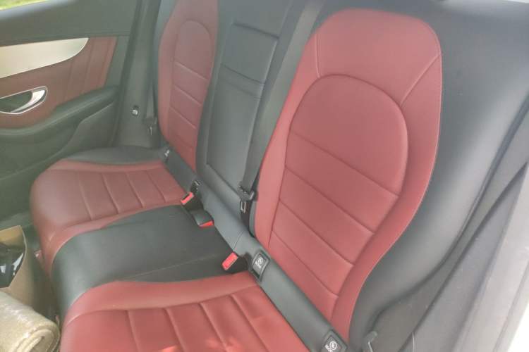 Used Mercedes-Benz GLC Coupe 2018 GLC 200 4MATIC Coupe SUV Left Rear Seat