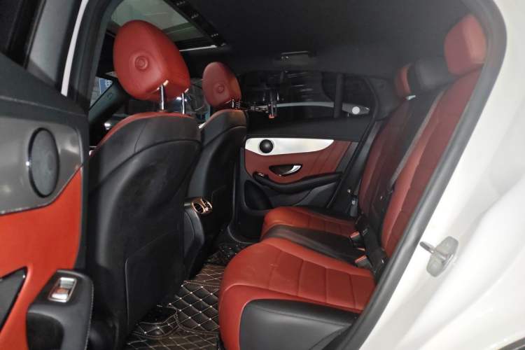 Used Mercedes-Benz GLC Coupe 2018 GLC 200 4MATIC Coupe SUV Left Rear Seat