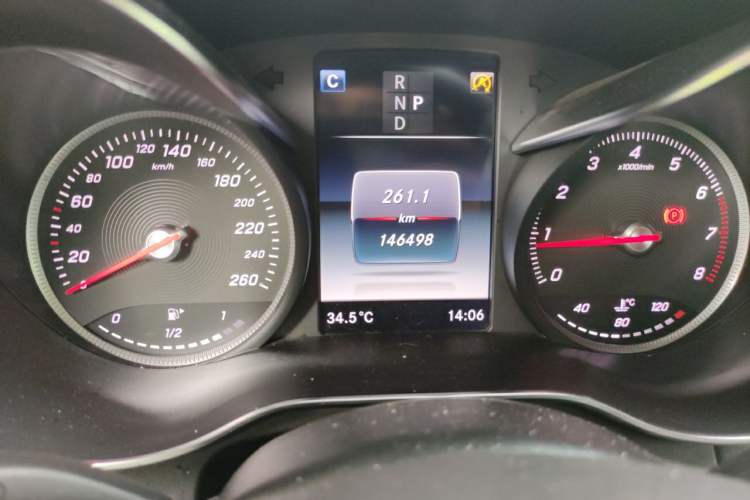 Used Mercedes-Benz GLC Coupe 2018 GLC 200 4MATIC Coupe SUV Odometer Close Up