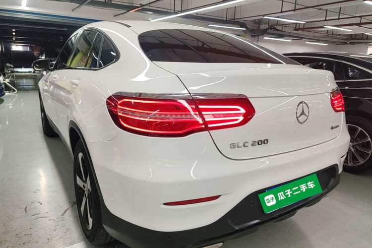 Used Mercedes-Benz GLC Coupe 2018 GLC 200 4MATIC Coupe SUV Rear Left 45 Deg