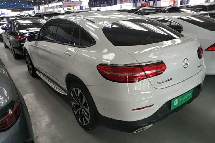 Used Mercedes-Benz GLC Coupe 2018 GLC 260 4MATIC Coupe SUV Rear Left 45 Deg