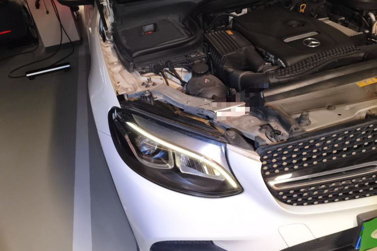 Used Mercedes-Benz GLC Coupe 2018 GLC 260 4MATIC Coupe SUV Right Front Headlight