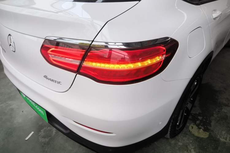 Used Mercedes-Benz GLC Coupe 2018 GLC 200 4MATIC Coupe SUV Right Rear Taillight