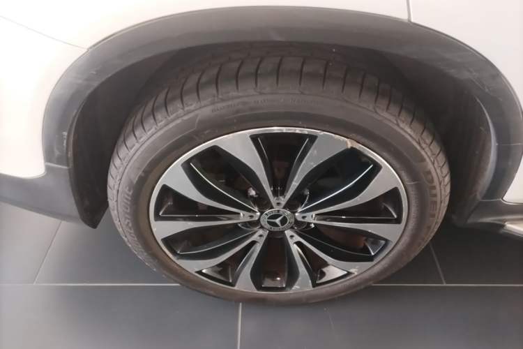 Used Mercedes-Benz GLC Coupe 2018 GLC 300 4MATIC Coupe SUV Right Rear Wheel Hub
