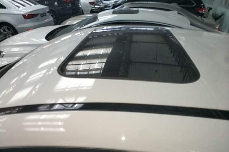 Used Mercedes-Benz GLC Coupe 2018 GLC 260 4MATIC Coupe SUV Roof