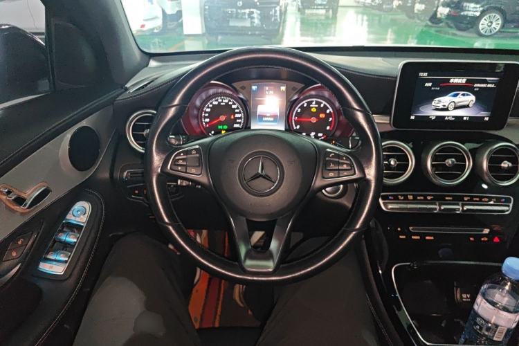 Used Mercedes-Benz GLC Coupe 2018 GLC 200 4MATIC Coupe SUV Steering Wheel
