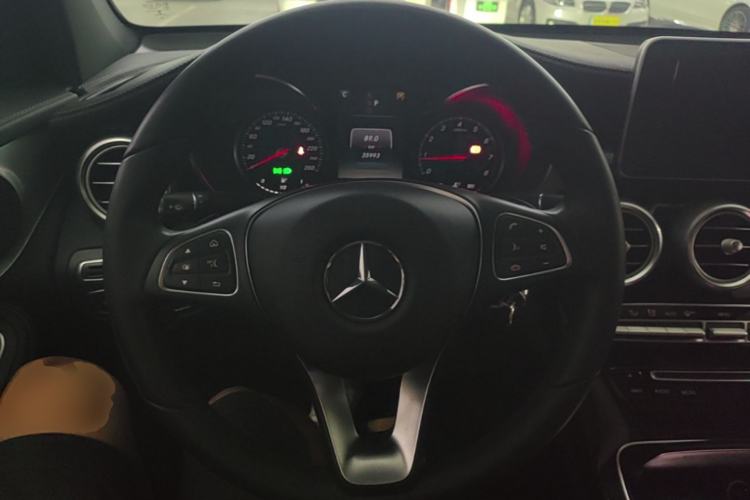 Used Mercedes-Benz GLC Coupe 2018 GLC 200 4MATIC Coupe SUV Steering Wheel