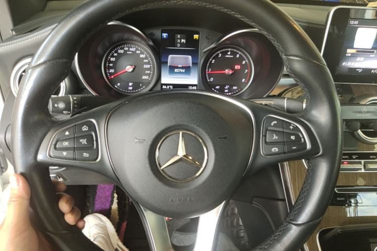Used Mercedes-Benz GLC Coupe 2018 GLC 260 4MATIC Coupe SUV Steering Wheel