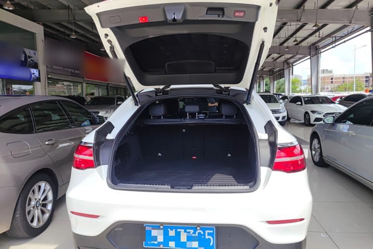 Used Mercedes-Benz GLC Coupe 2018 GLC 260 4MATIC Coupe SUV Trunk