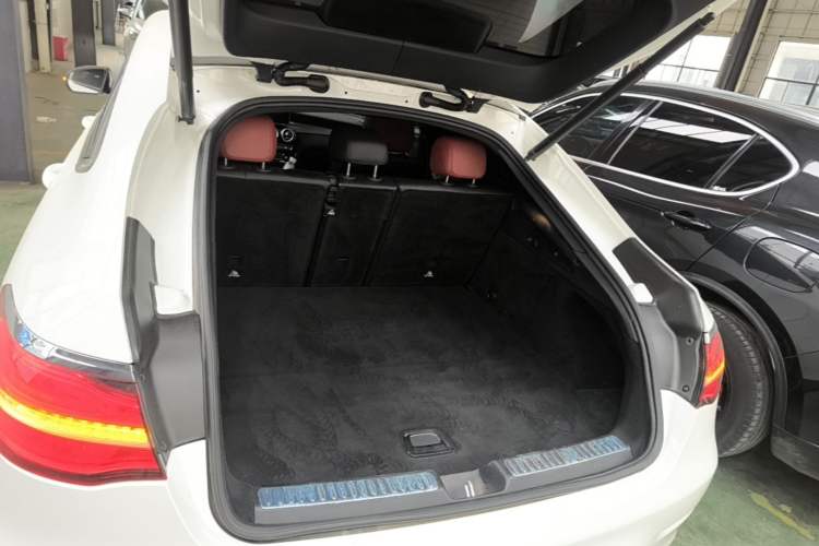Used Mercedes-Benz GLC Coupe 2018 GLC 200 4MATIC Coupe SUV Trunk