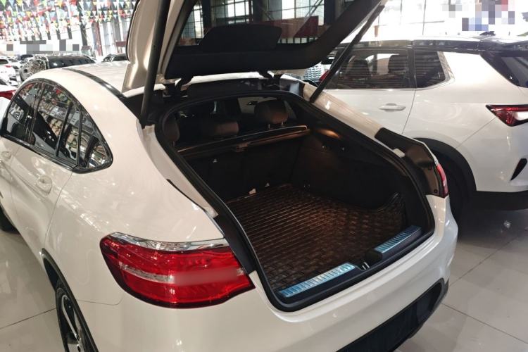 Used Mercedes-Benz GLC Coupe 2018 GLC 200 4MATIC Coupe SUV Trunk