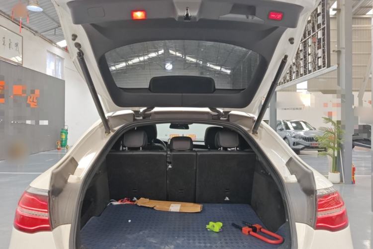 Used Mercedes-Benz GLC Coupe 2018 GLC 200 4MATIC Coupe SUV Trunk