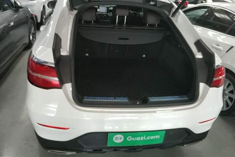 Used Mercedes-Benz GLC Coupe 2018 GLC 260 4MATIC Coupe SUV Trunk