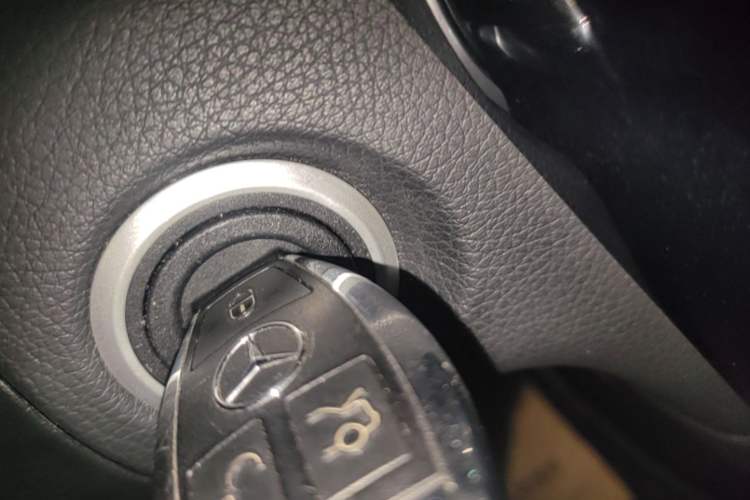 Used Mercedes-Benz GLC Coupe 2018 GLC 200 4MATIC Coupe SUV Vehicle Key