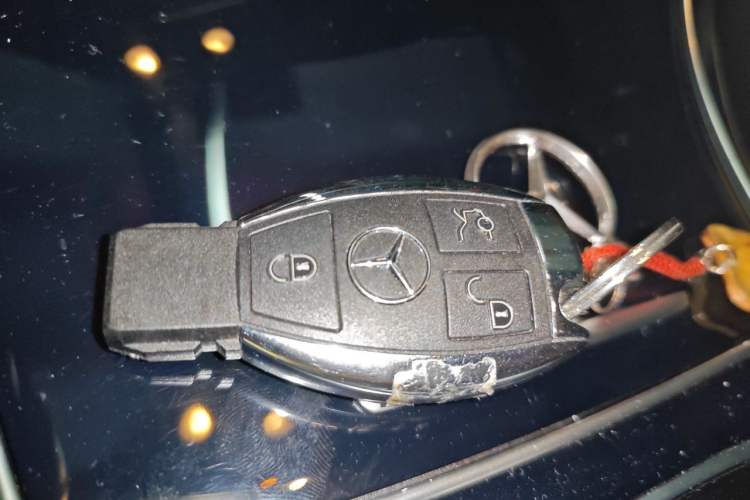 Used Mercedes-Benz GLC Coupe 2018 GLC 200 4MATIC Coupe SUV Vehicle Key