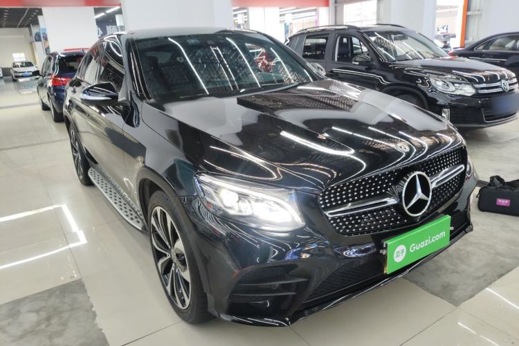 Used Mercedes-Benz GLC Coupe 2019 GLC 260 4MATIC Coupe SUV Exterior 1