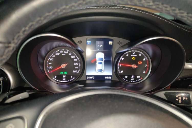 Used Mercedes-Benz GLC Coupe 2019 Facelift GLC 200 4MATIC Coupe SUV Instrument Cluster