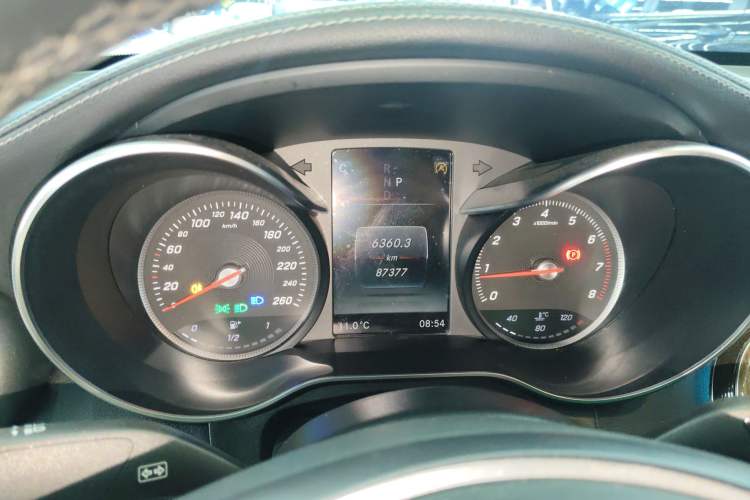 Used Mercedes-Benz GLC Coupe 2019 GLC 260 4MATIC Coupe SUV Instrument Cluster
