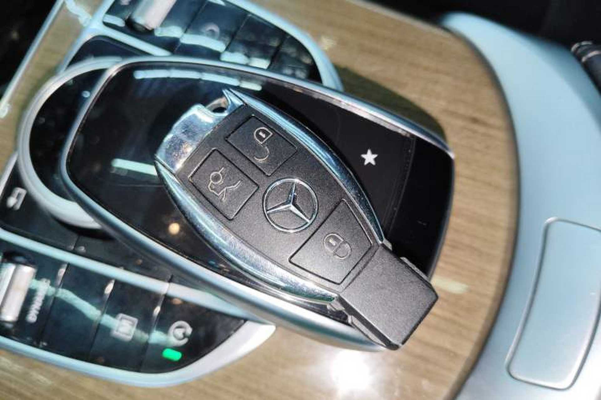 Used Mercedes-Benz GLC Coupe 2019 GLC 260 4MATIC Coupe SUV Interior 1