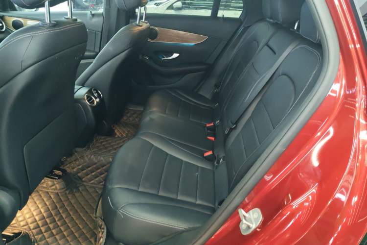 Used Mercedes-Benz GLC Coupe 2019 GLC 260 4MATIC Coupe SUV Left Rear Seat