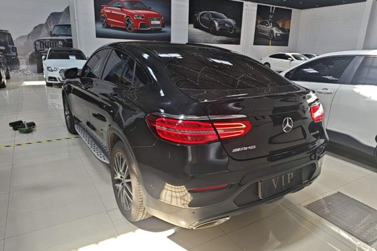 Used Mercedes-Benz GLC Coupe 2019 GLC 200 4MATIC Coupe SUV Rear Left 45 Deg