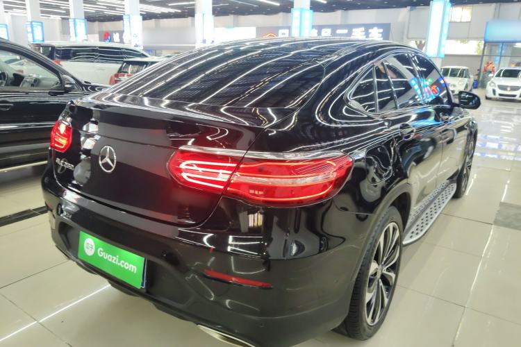Used Mercedes-Benz GLC Coupe 2019 GLC 260 4MATIC Coupe SUV Rear Right 45 Deg