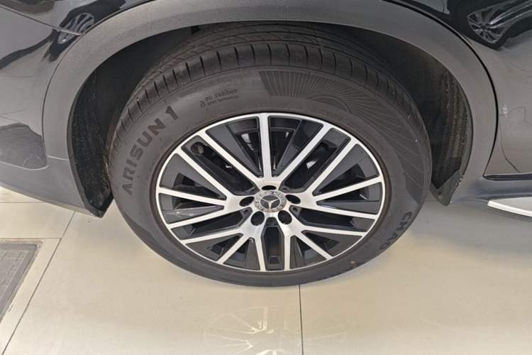 Used Mercedes-Benz GLC Coupe 2019 GLC 200 4MATIC Coupe SUV Right Rear Wheel Hub