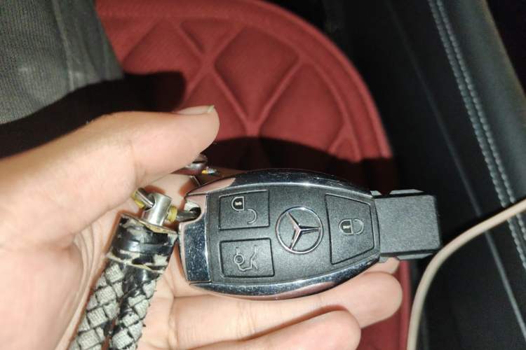 Used Mercedes-Benz GLC Coupe 2019 Facelift GLC 200 4MATIC Coupe SUV Vehicle Key