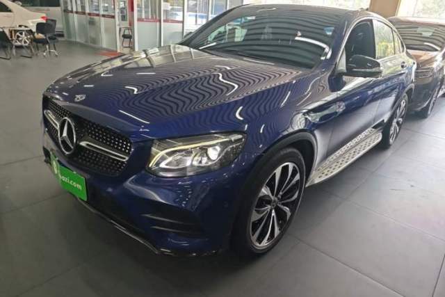 Używany Mercedes-Benz GLC Coupe 2019 Facelift GLC 260 4MATIC Coupe SUV