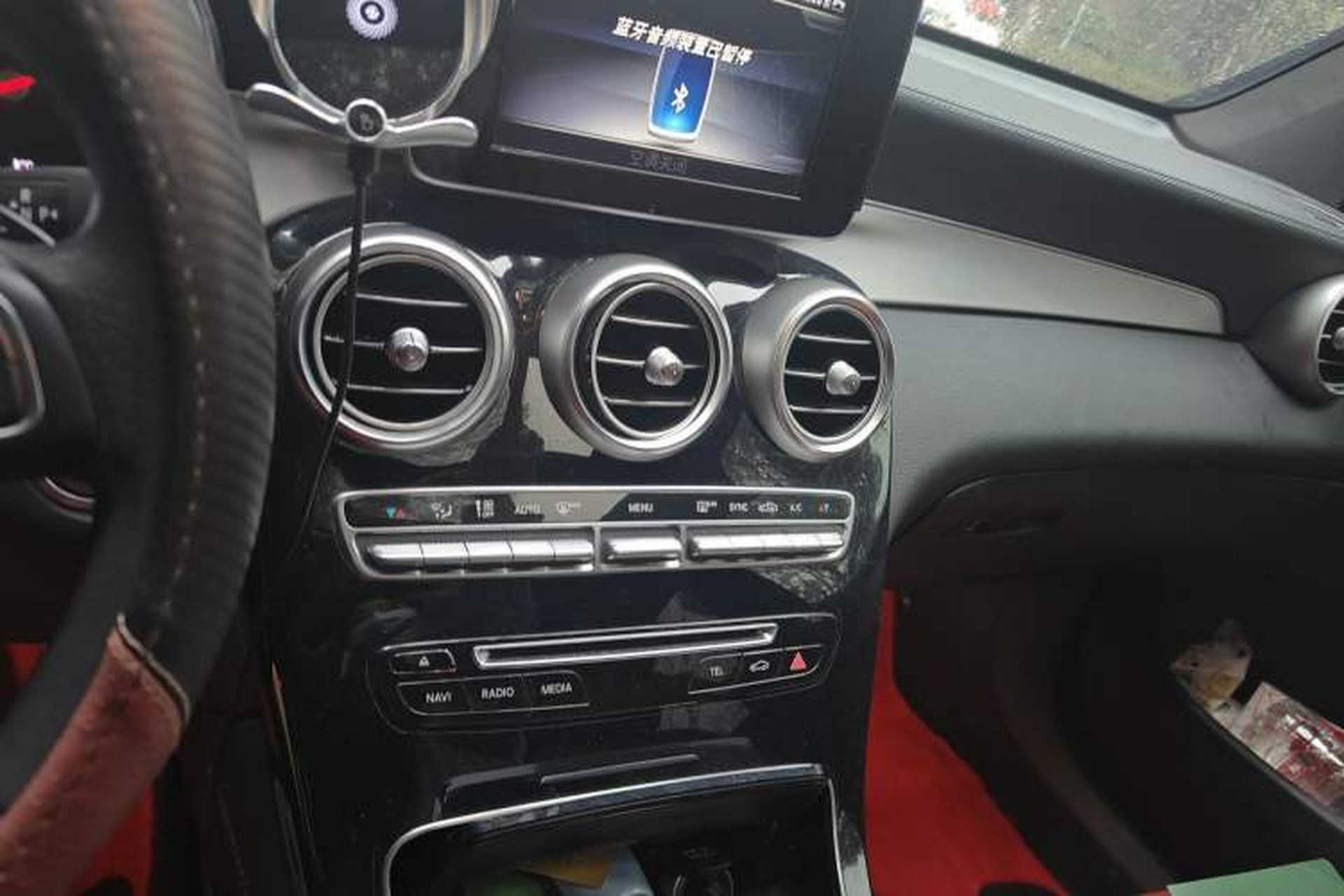 Used Mercedes-Benz GLC Coupe 2019 Facelift GLC 200 4MATIC Coupe SUV Audio And AC Panel