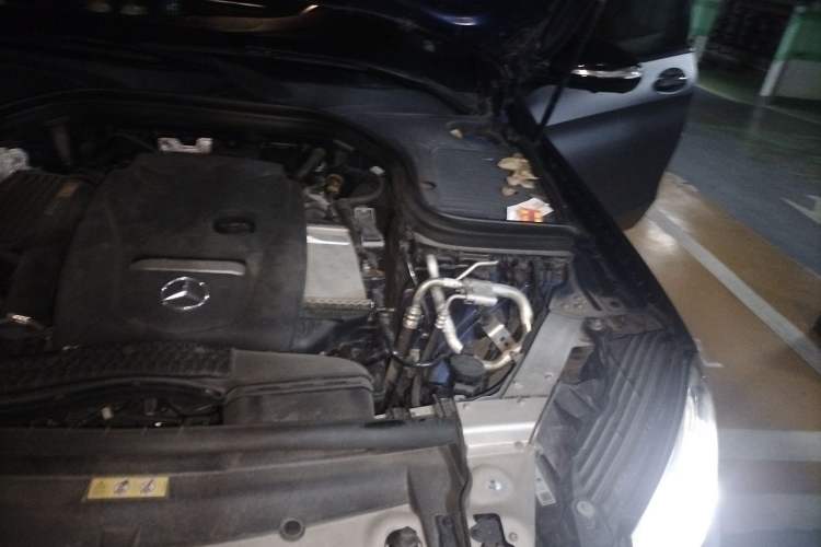 Used Mercedes-Benz GLC Coupe 2019 GLC 260 4MATIC Coupe SUV Engine Bay Left