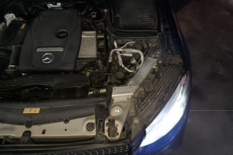 Used Mercedes-Benz GLC Coupe 2019 Facelift GLC 200 4MATIC Coupe SUV Engine Bay Left
