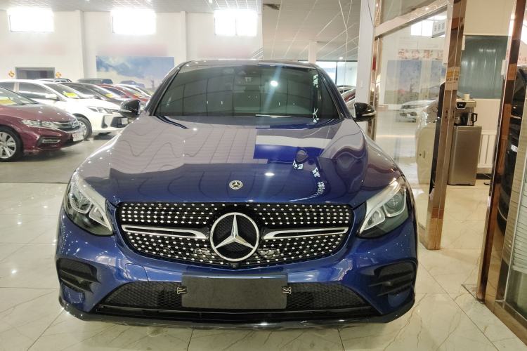 Used Mercedes-Benz GLC Coupe 2019 Facelift GLC 260 4MATIC Coupe SUV Exterior 1