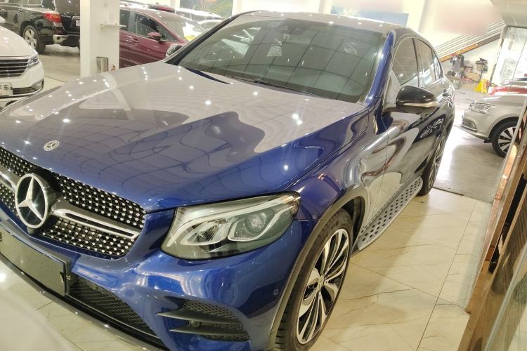 Used Mercedes-Benz GLC Coupe 2019 Facelift GLC 260 4MATIC Coupe SUV Exterior 5