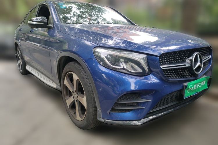 Used Mercedes-Benz GLC Coupe 2019 Facelift GLC 200 4MATIC Coupe SUV Front Right 45 Deg