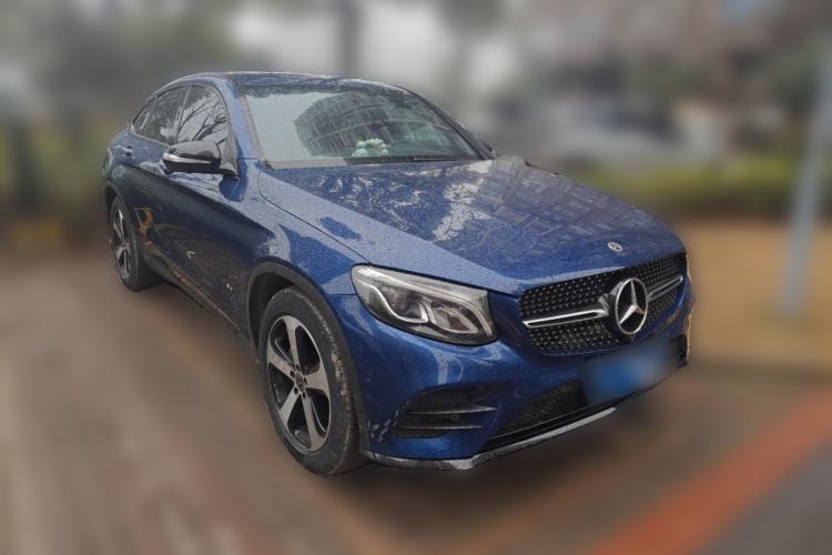 Used Mercedes-Benz GLC Coupe 2019 Facelift GLC 200 4MATIC Coupe SUV Front Right 45 Deg