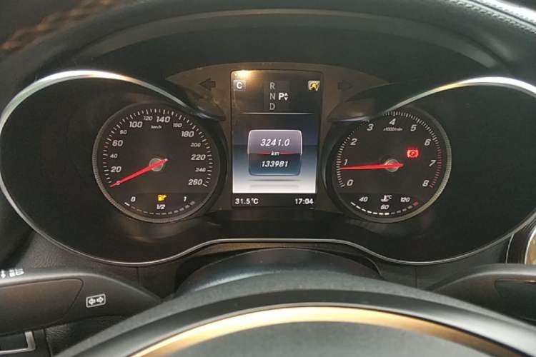 Used Mercedes-Benz GLC Coupe 2019 GLC 260 4MATIC Coupe SUV Instrument Cluster