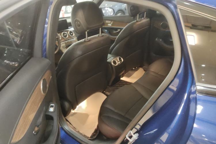 Used Mercedes-Benz GLC Coupe 2019 Facelift GLC 260 4MATIC Coupe SUV Interior 2