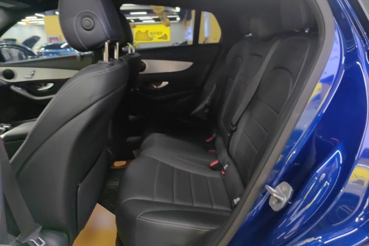 Used Mercedes-Benz GLC Coupe 2019 GLC 200 4MATIC Coupe SUV Interior 4