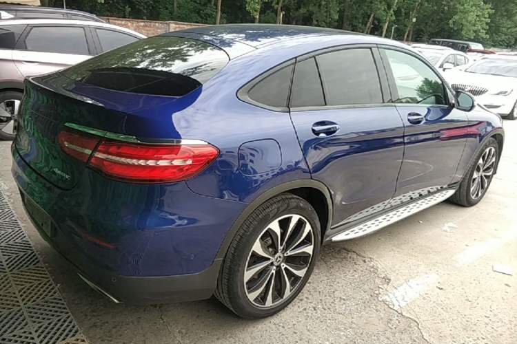 Used Mercedes-Benz GLC Coupe 2019 GLC 260 4MATIC Coupe SUV Rear Right 45 Deg