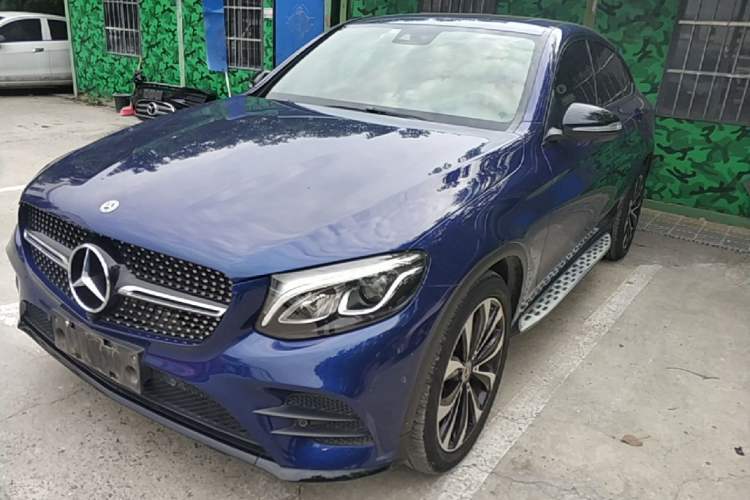 Used Mercedes-Benz GLC Coupe 2019 GLC 260 4MATIC Coupe SUV Guazi used car, China used car export, Used car for sale, Used  cars, Cheapest cars for sale