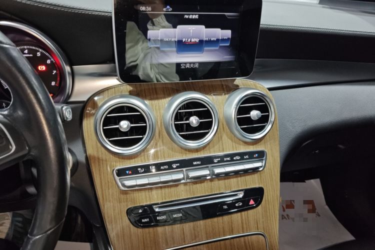 Used Mercedes-Benz GLC Coupe 2019 GLC 260 4MATIC Coupe SUV Audio And AC Panel