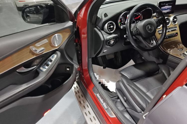 Used Mercedes-Benz GLC Coupe 2019 GLC 260 4MATIC Coupe SUV Driver Seat